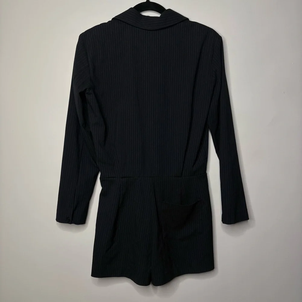Zara Black Pinstriped Short Jumpsuit Romper Business Casual - Picture 6 of 7